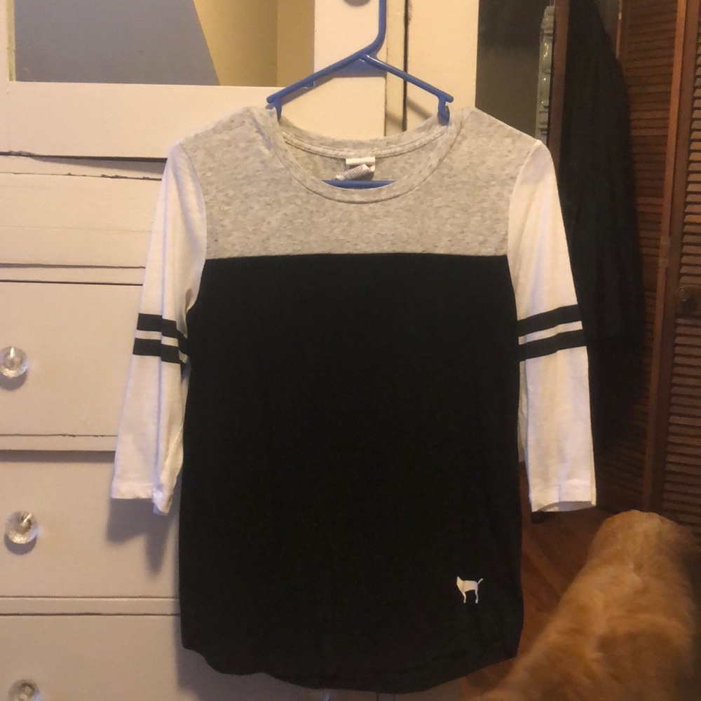 VS Pink shirt